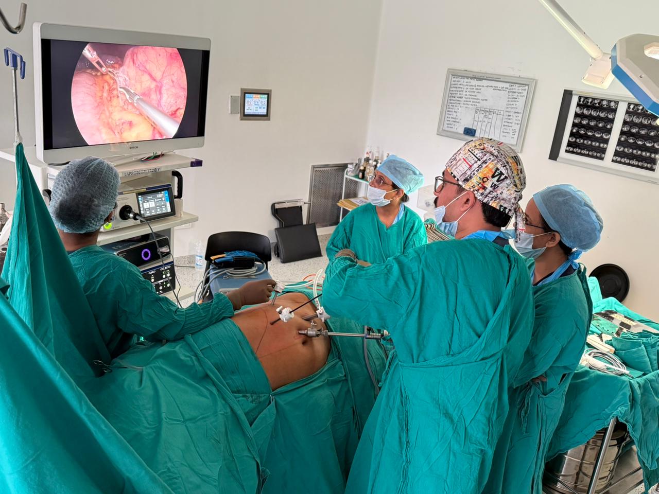 Advanced Cancer Surgery Clinic Images 18